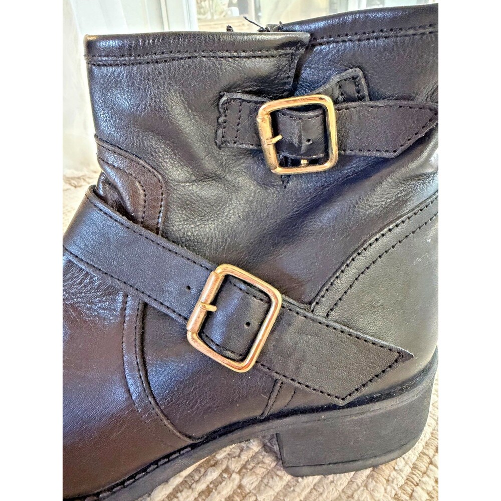Boots Women's Steve Madden Ankle Boots Leather upper Black / Gold Size 8.5 - Picture 5 of 9